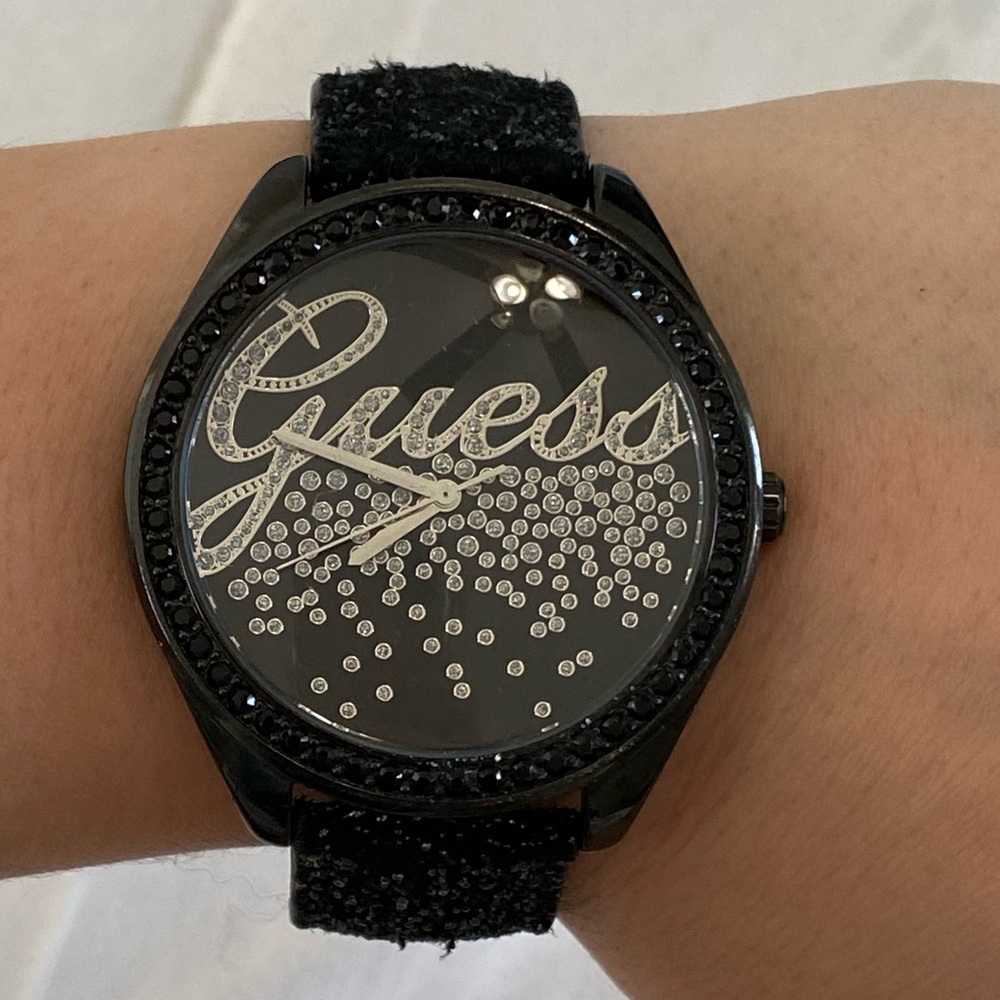 Guess Watch